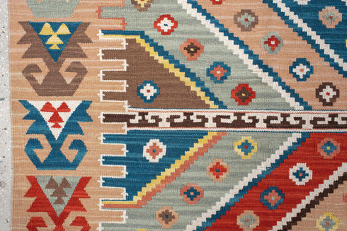 Vintage Kilim Area Rug (8' x 9')